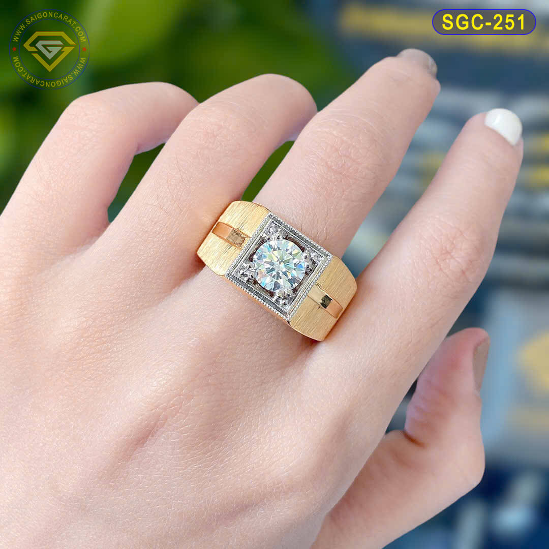 Vàng 24K Nhẫn Nam: Sự Lựa Chọn Đẳng Cấp Cho Quý Ông