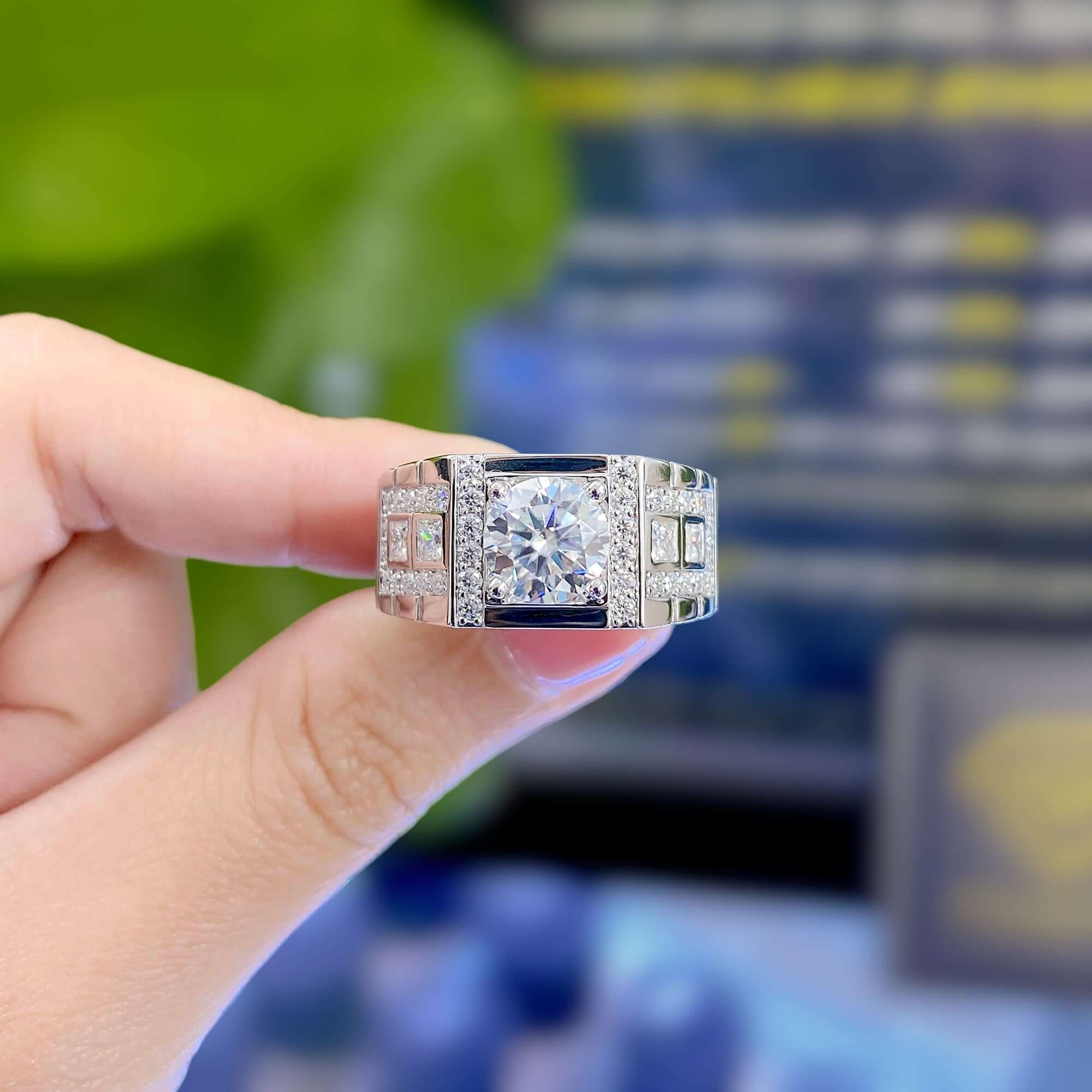 Nhẫn Xoàn Nam – Không Phải Chỉ Là Trang Sức