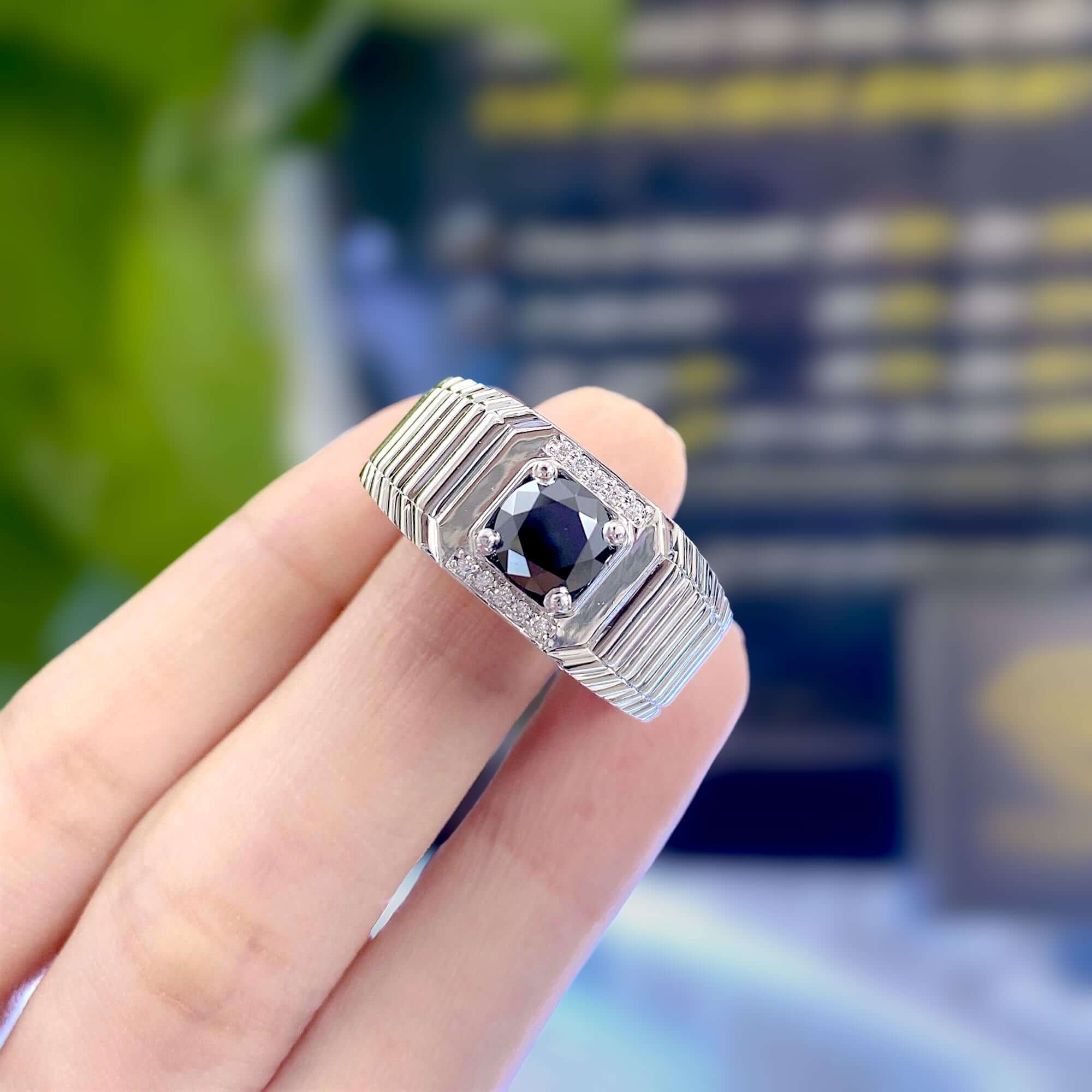 Nhẫn Đá Cho Nam – Vẻ Đẹp Của Sự Chiêm Nghiệm, Khí Chất