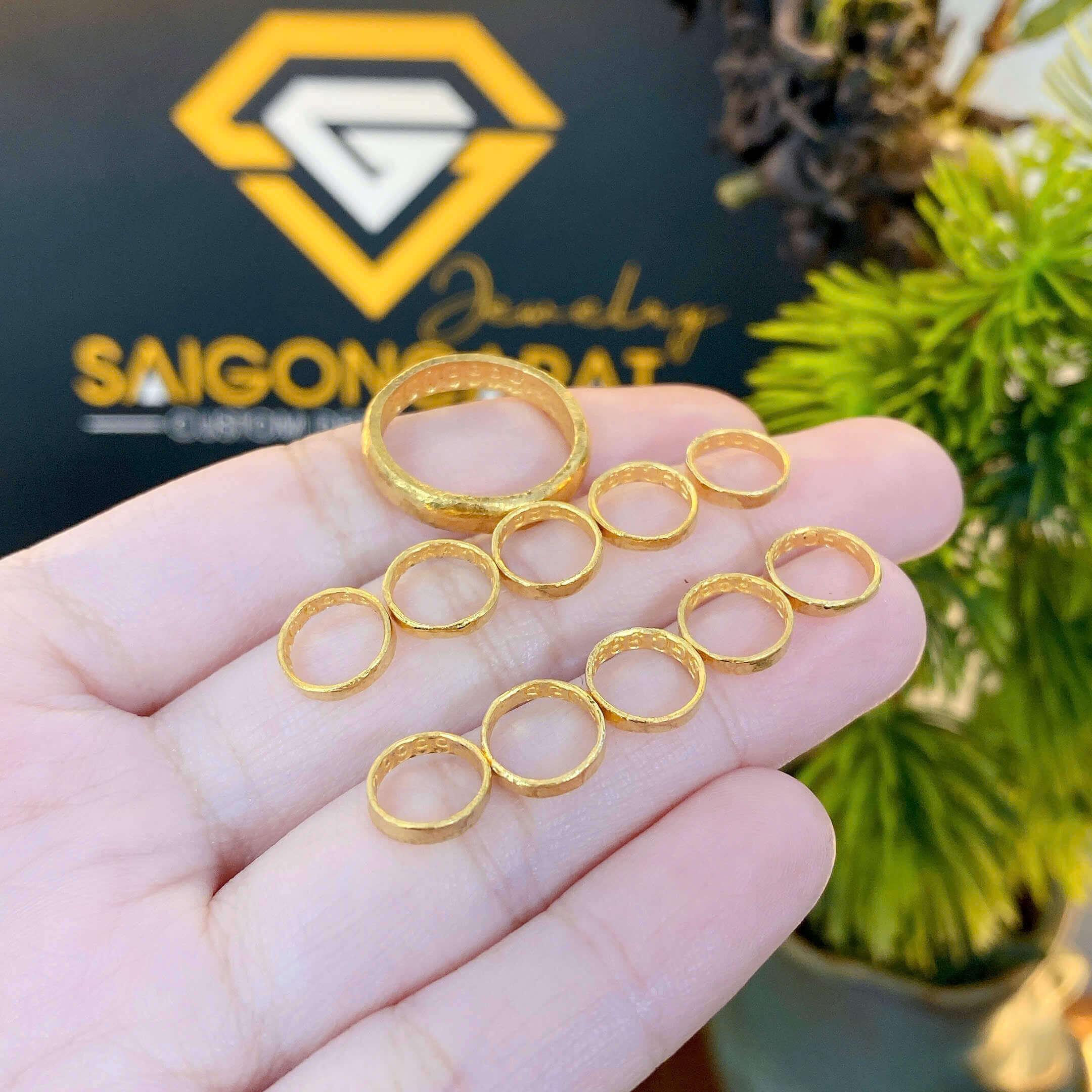 Vàng 24K 2 Phân: Lựa Chọn Tích Lũy An Toàn Và Hiệu Quả
