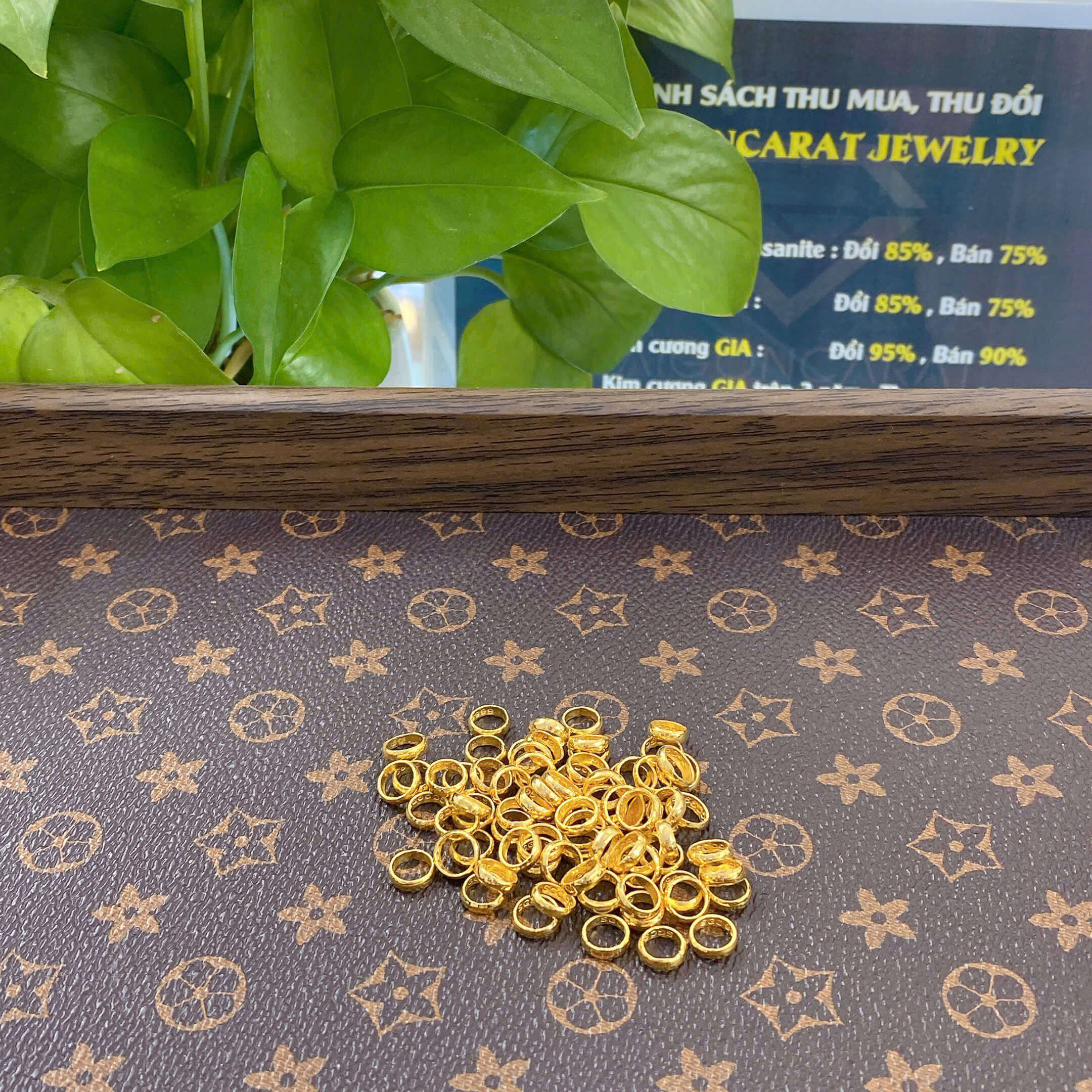 Mua 1 Phân Vàng 24K: Lựa Chọn Tích Lũy An Toàn