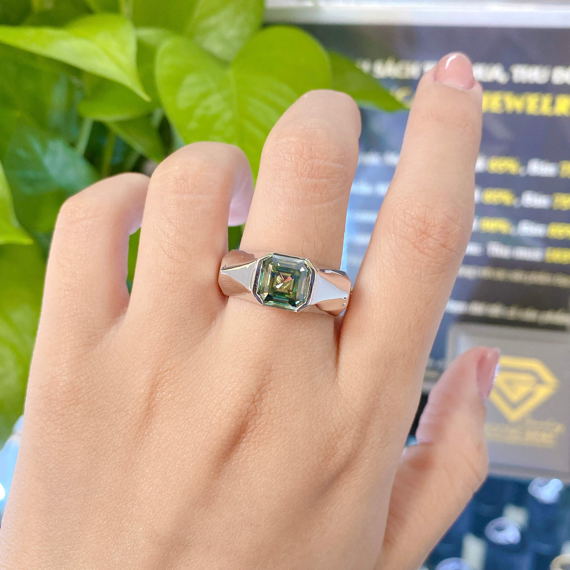 Có Nên Mua Trang Sức Trên Shopee?