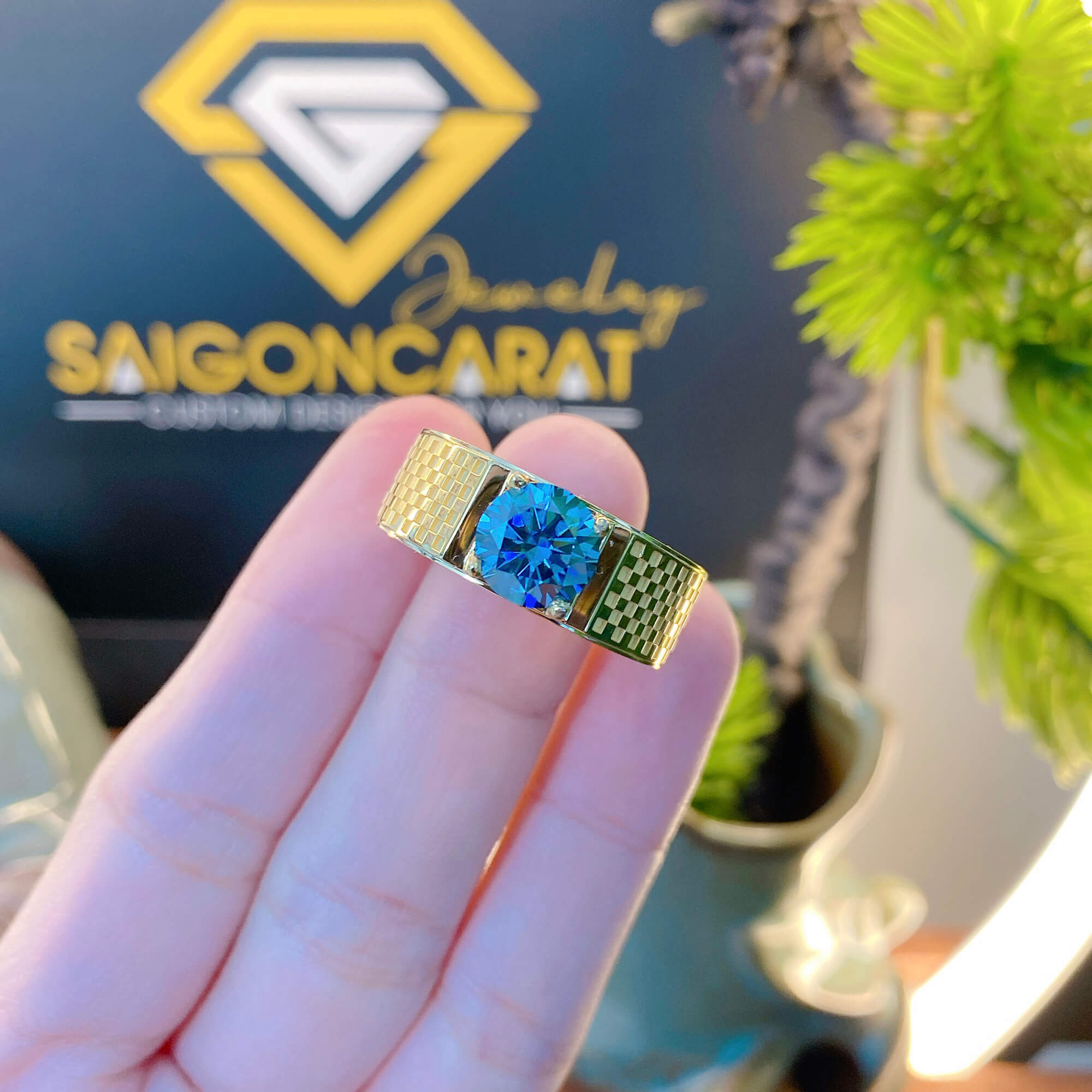 Cửa Hàng Trang Sức Nam TPHCM: Phong Cách Gặp Gỡ Bản Lĩnh