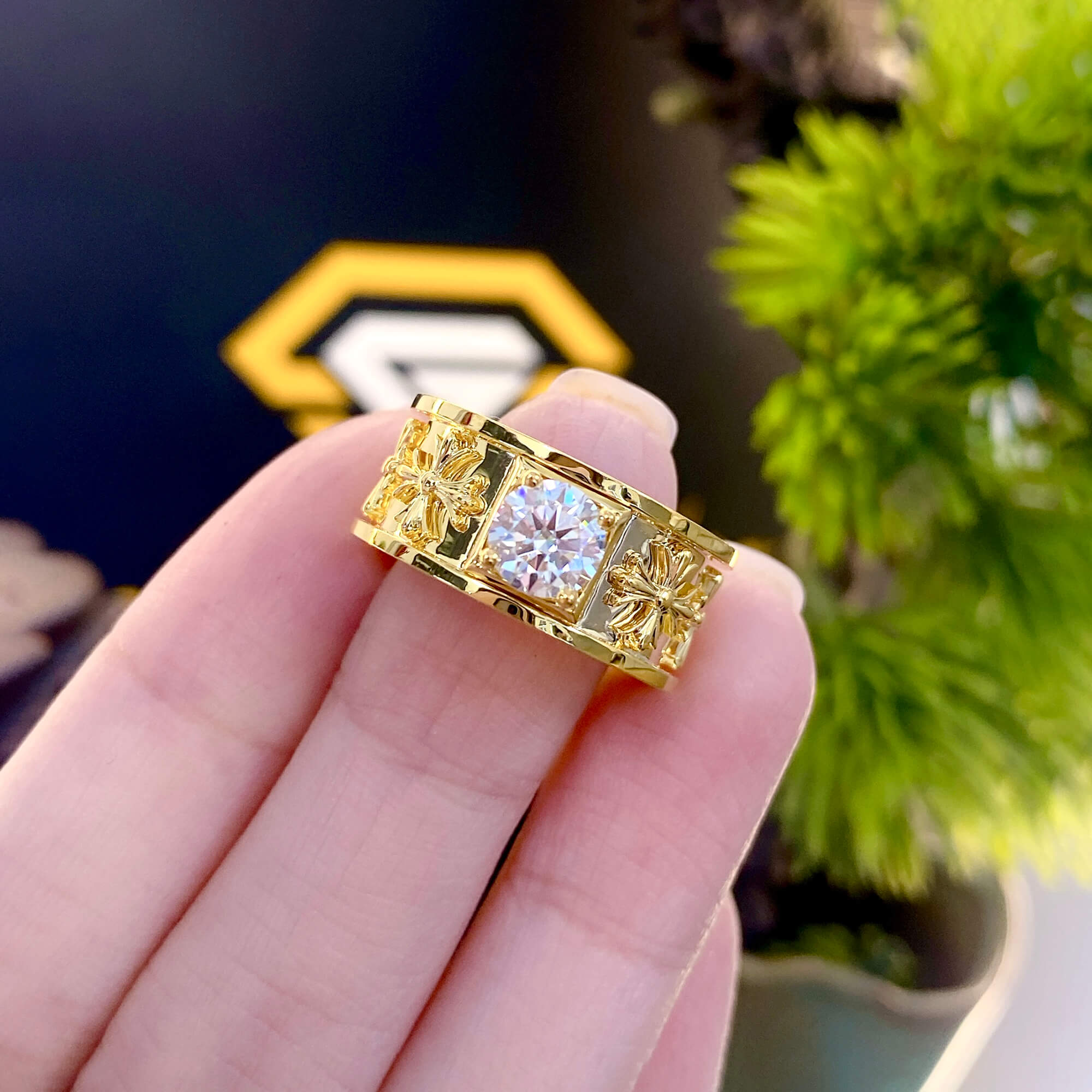 Mơ Thấy Được Tặng Trang Sức: Bí Ẩn, Ý Nghĩa Và Giá Trị