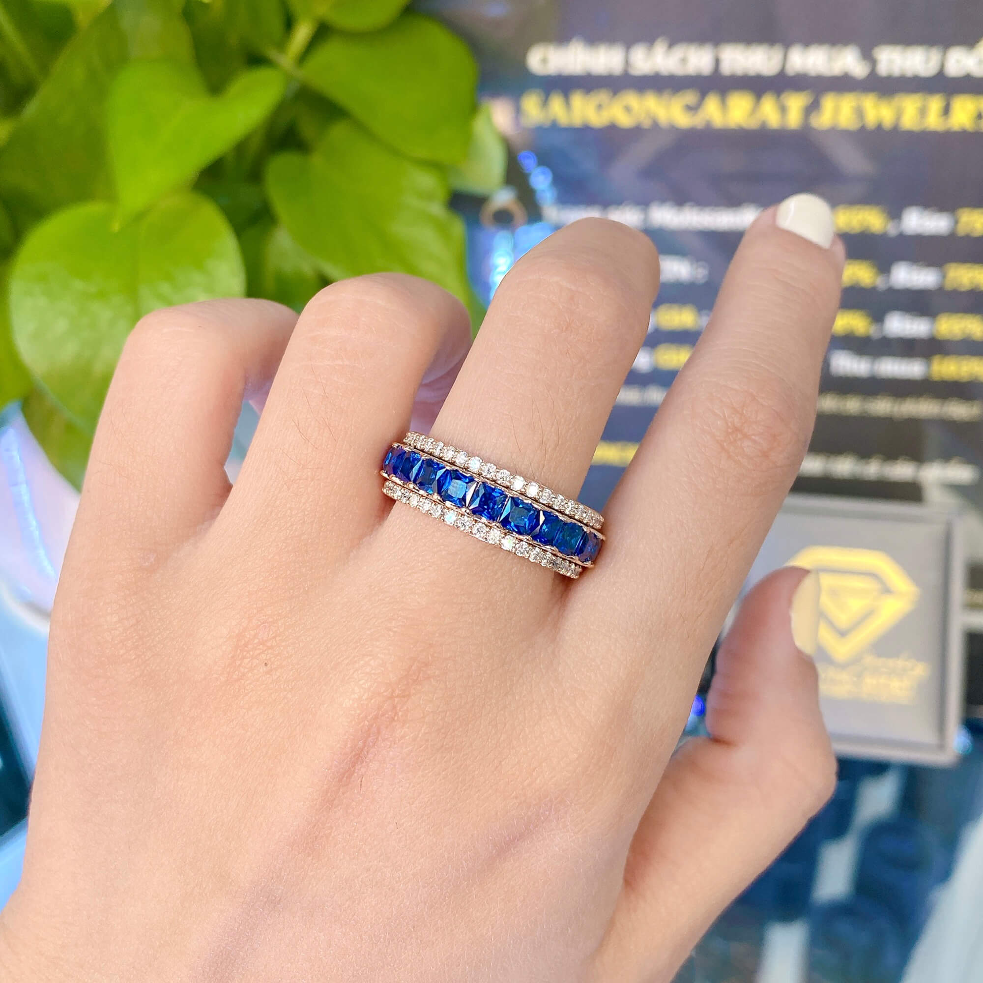 Trang Sức Cho Mẹ Cô Dâu – Vẻ Đẹp Của Sự Hy Sinh