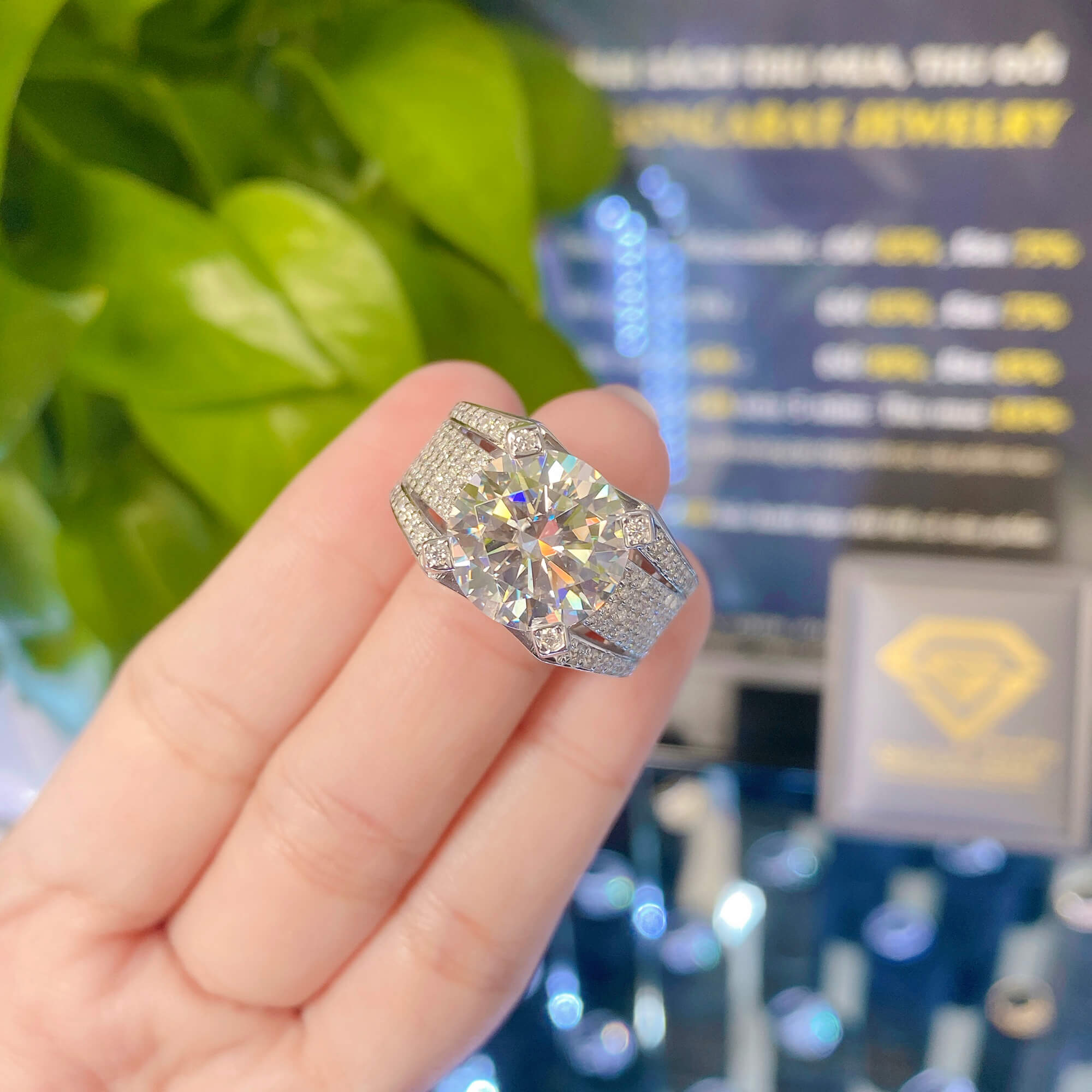 Phụ Kiện Trang Sức Nam: Nghệ Thuật Thể Hiện Bản Thân