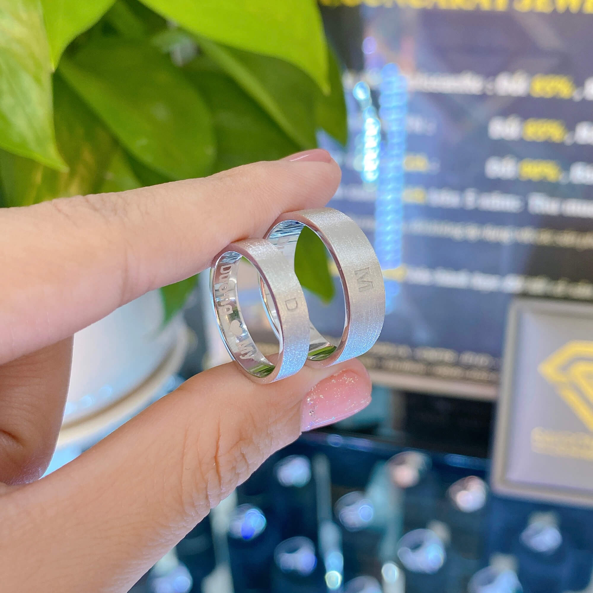 Cách Lựa Chọn Trang Sức Unisex — Khi Phong Cách Không Còn Giới Hạn