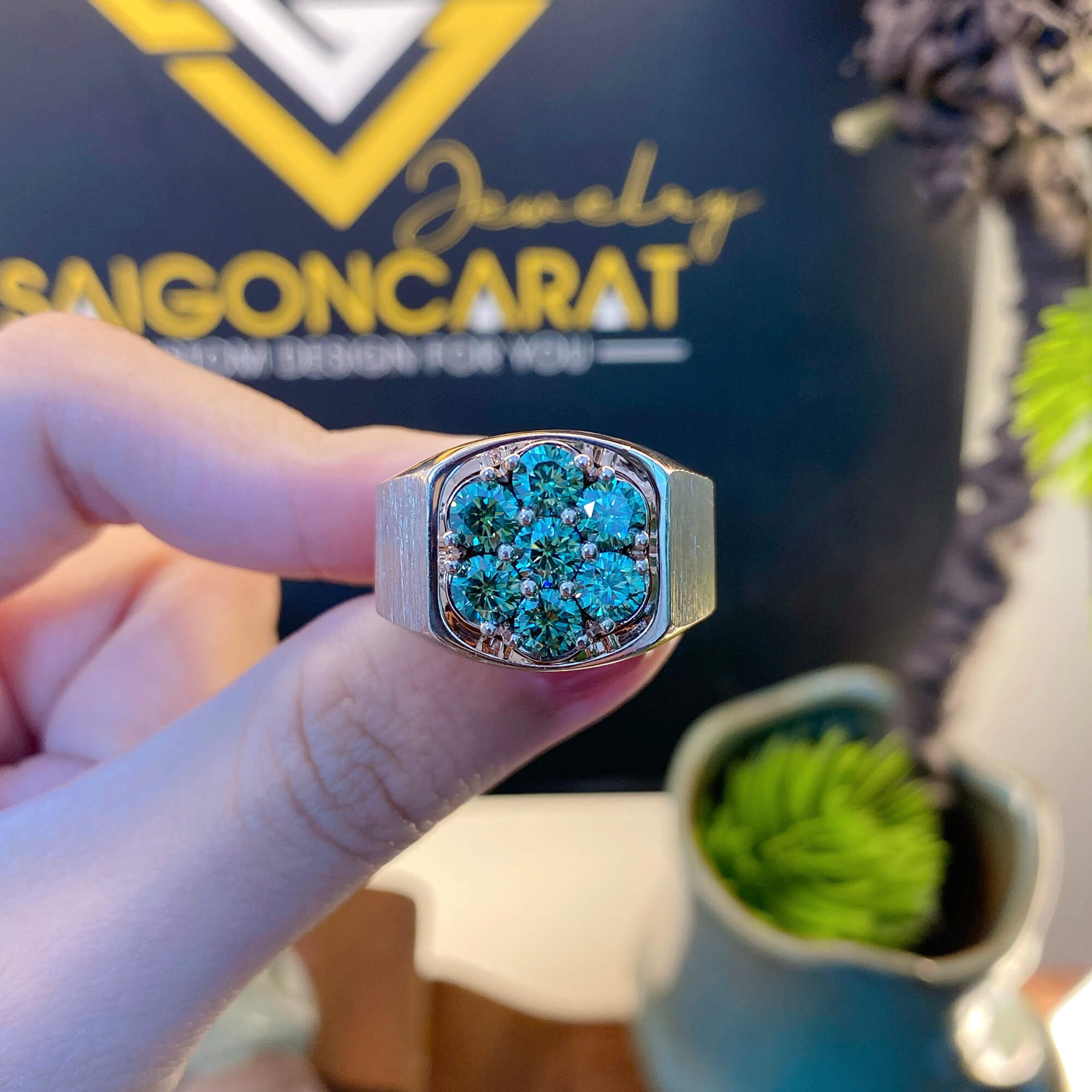 Trang Sức – Phụ Kiện Thời Trang: Nghệ Thuật Tôn Vinh Bản Thân