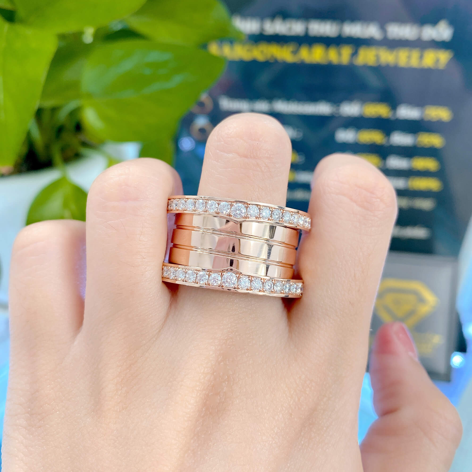 Nhận Làm Trang Sức Theo Yêu Cầu