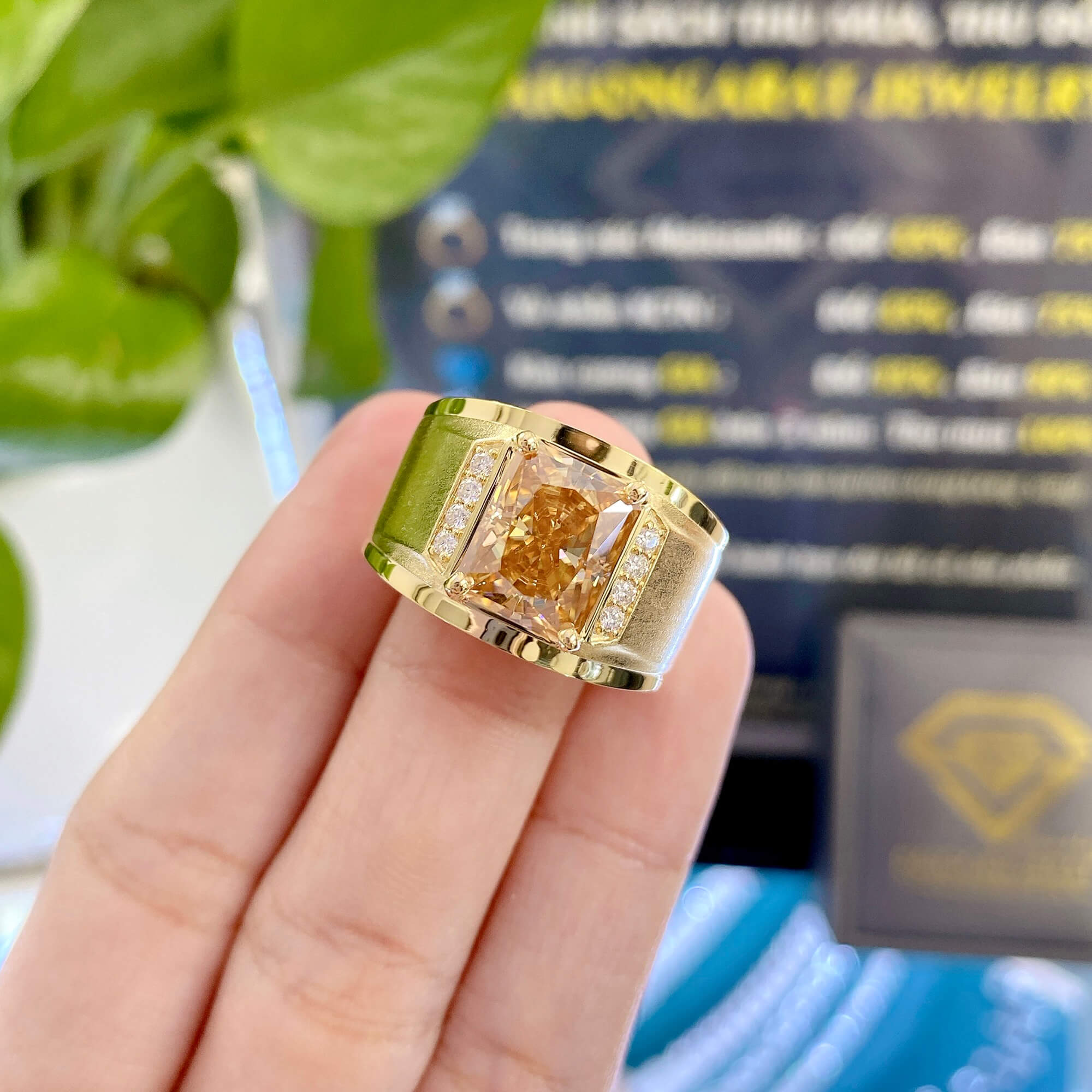 Ý Nghĩa Của Từng Loại Đá Quý Trong Trang Sức