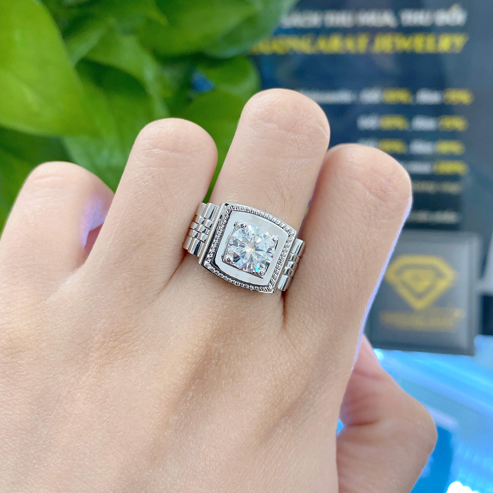 So Sánh Độ Bền Và Độ Sáng Của Các Loại Kim Loại Quý