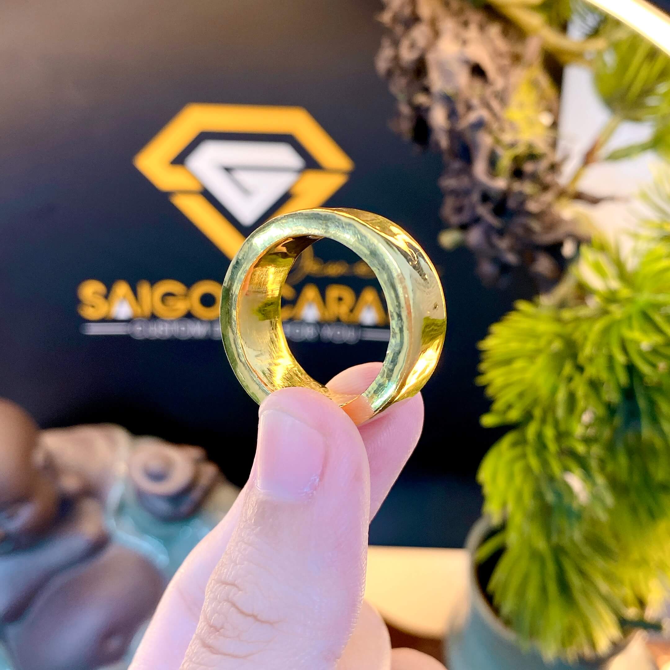 Nên Giữ Vàng 24k Hay Bán Khi Giá Tăng?