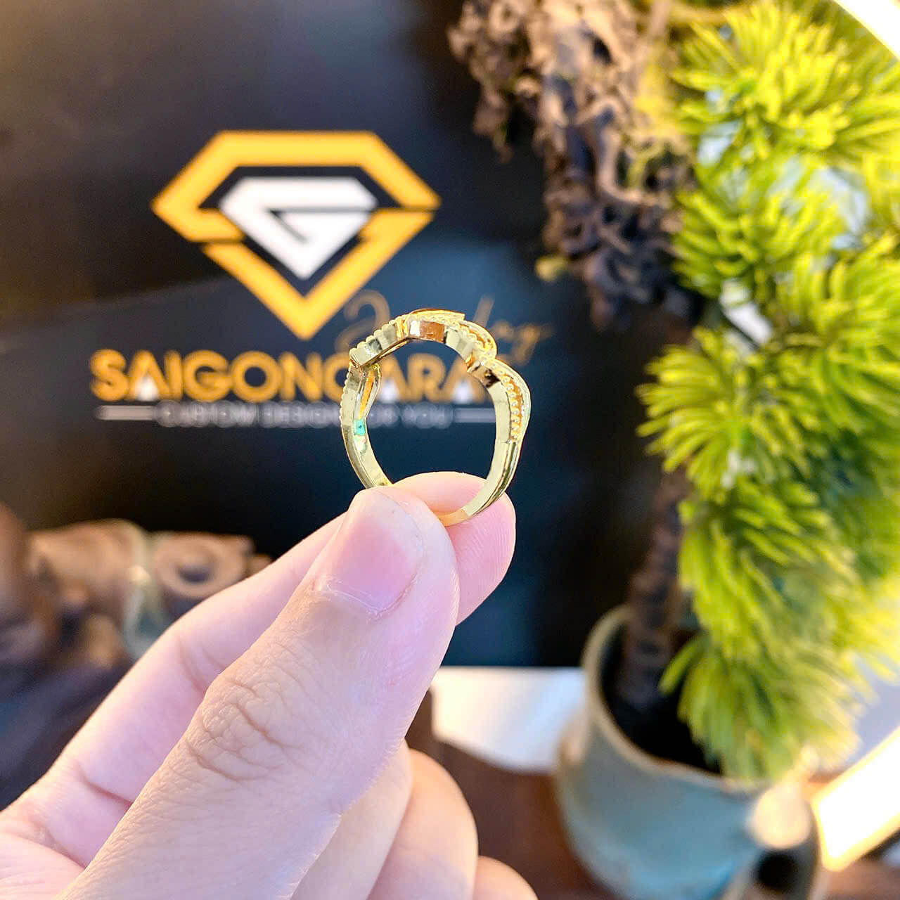 Người Giàu Không Giữ Tiền Mặt – Họ Giữ Gì?